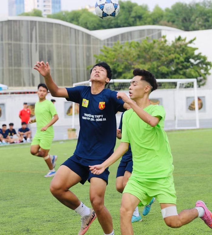 Sân 5, Bảng S: THPT Phan Bội Châu Hà Đông - THPT Phan Huy Chú Đống Đa