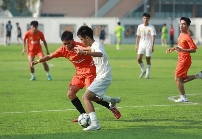 Bảng CC: THPT Quang Trung Đống Đa 1-0 THPT Khương Đình