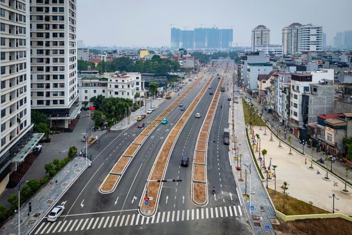 Trước đó, ngày 28/9, đoạn Vành đai 2,5 qua khu vực Tây Hồ Tây đã thông xe kỹ thuật. Tuyến đường dài khoảng 582 m, kết nối các khu đô thị Tây Hồ Tây (Starlake), Ngoại giao đoàn và Nam Thăng Long (Ciputra), giúp tăng khả năng liên thông giao thông khu vực Tây Bắc Hà Nội. 