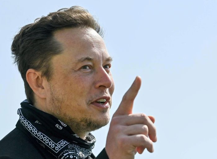 Musk phủ nhận việc dùng thỏa thuận 40 triệu USD để đổi lấy sự im lặng của St. Clair. Ảnh: Reuters.