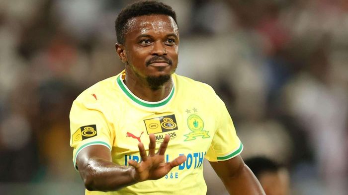  Mamelodi Sundowns (Nam Phi) vô địch CAF Champions League 2025/26 và đủ điều kiện dự giải. Đây là lần thứ hai liên tiếp họ dự FIFA Club World Cup. 