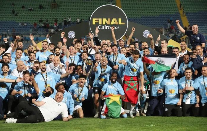  Pyramids FC (Ai Cập) sẽ là tân binh của Club World Cup 2029, sau khi vô địch châu Phi năm ngoái. Ngoài suất dành cho các đội vô địch, các đội có thành tích tốt trên bảng xếp hạng châu lục (hệ số 4 năm) của từng liên đoàn cũng sẽ giành vé. Suất dành cho nước chủ nhà (1 suất đặc cách) dành cho đại diện của quốc gia đăng cai giải đấu chưa được công bố. 