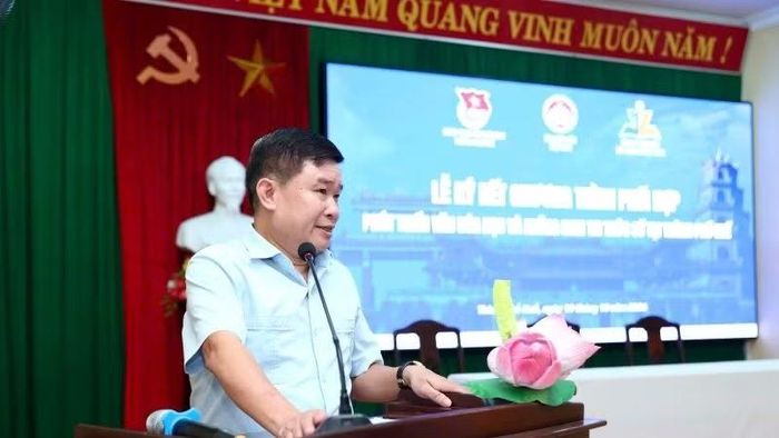 Chánh Văn phòng Hội Xuất bản Việt Nam Cái Quang Bình chia sẻ tại chương trình. (Ảnh: H.TRANG)