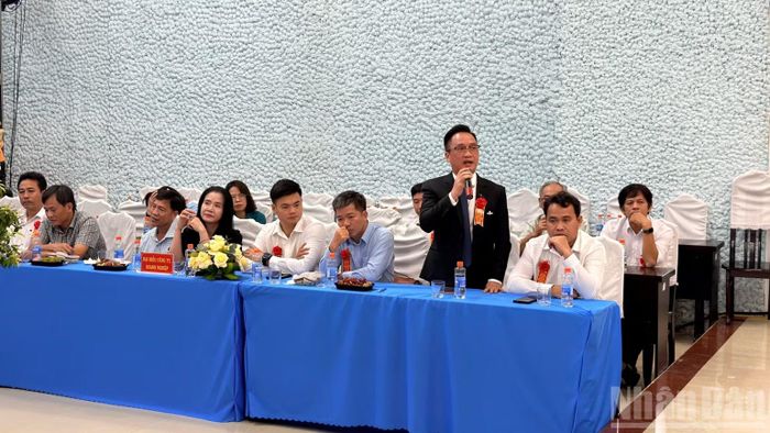 Doanh nghiệp phát biểu tại hội nghị. (Ảnh: THANH HẢI)