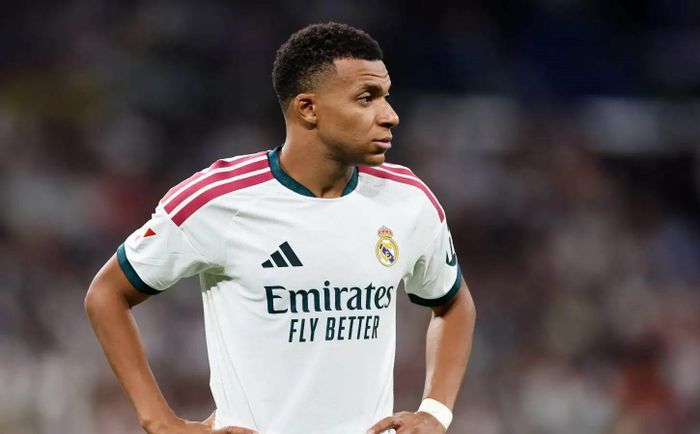 Mbappe tiếp tục là tâm điểm trong cãi nội bộ Real Madrid. Ảnh: Goal 