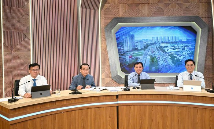  Các khách mời tham gia chương trình. Ảnh: VIỆT DŨNG 