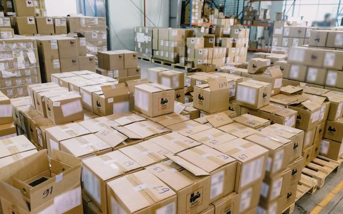 Nguồn hàng và tốc độ kích hoạt có thể ảnh hưởng đến việc phân bổ iPhone cho các chuỗi bán lẻ trong những đợt tiếp theo. (Ảnh: SForum)