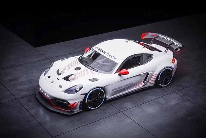 Trong khi đó, mẫu 718 GT4 RS Clubsport MR 30 vẫn giữ nguyên động cơ 4.0L công suất 500 mã lực kết hợp cùng hộp số tự động ly hợp kép 7 cấp.