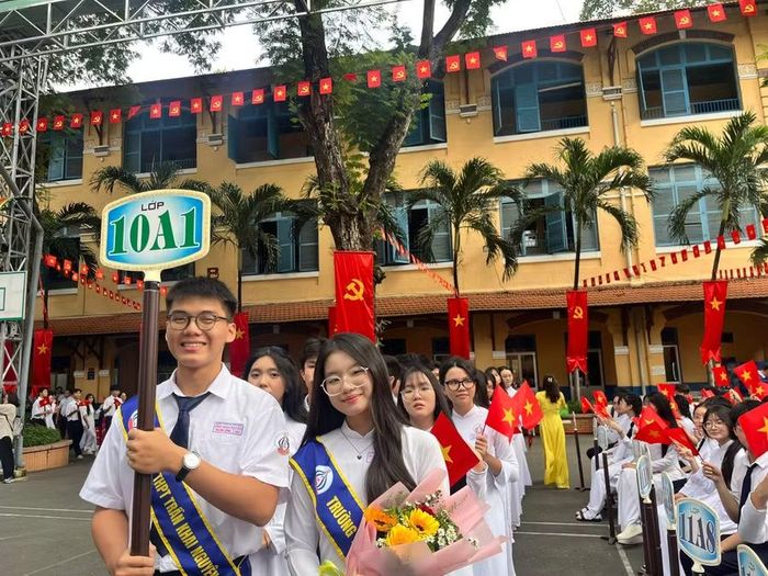 Học sinh lớp 10, trường THPT Trần Khai Nguyên (TPHCM).