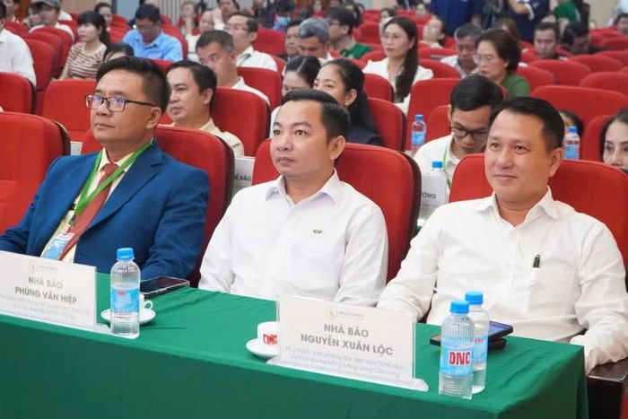 Sự hiện diện của các đại biểu góp phần làm nên thành công, lan tỏa ý nghĩa và giá trị của Hội giao lưu STEM Talent Cần Thơ 2026.
