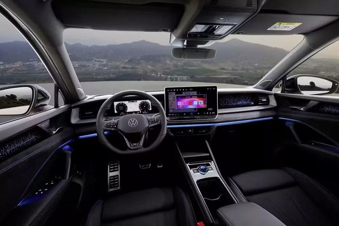 Thiết kế khoang lái của Tayron 2026 - Ảnh: Volkswagen