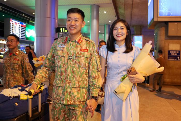 Khép lại nhiệm kỳ công tác, những người lính quân y Việt Nam không chỉ hoàn thành nhiệm vụ được giao mà còn trao lại cho thế đội kế nhiệm những kinh nghiệm, nền tảng và điều kiện cần thiết để tiếp tục thực hiện sứ mệnh gìn giữ hòa bình Liên Hợp Quốc. Ảnh: Bệnh viện Quân y 175