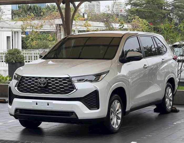 Innova Cross đạt 831 xe trong tháng 9, chỉ nhỉnh hơn 2 xe so với tháng trước. Ảnh: Toyota Thái Hoà