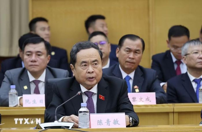 Chủ tịch Quốc hội Trần Thanh Mẫn tham dự tọa đàm trao đổi kinh nghiệm với Nhân Đại 3 cấp thành phố Bắc Kinh. (Ảnh: Quang Hưng/TTXVN)