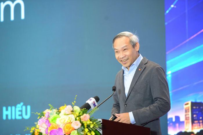 Ông Phan Đức Hiếu, Đại biểu Quốc hội chuyên trách Ủy ban Kinh tế và Tài chính của Quốc hội, cho biết tốc độ, cách thức và tư duy làm luật hiện nay đã thay đổi một cách sâu sắc, mạnh mẽ. (Vietnam+)