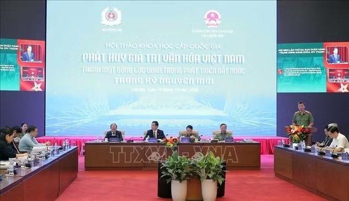 Hội thảo khoa học cấp quốc gia: “Phát huy giá trị văn hoá Việt Nam thành một động lực quan trọng phát triển đất nước trong kỷ nguyên mới”. Ảnh: Tuấn Anh/TTXVN