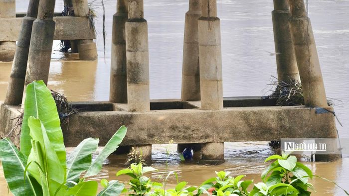 Trong nhiều thập kỷ, cây cầu đã phục vụ nhu cầu đi lại của người dân trên Quốc lộ 1. Sau khi có cầu Trà Khúc 2, cây cầu vẫn duy trì phục vụ nhu cầu đi lại của người dân vào trung tâm Quảng Ngãi. Trải qua nhiều đợt lũ lớn, cây cầu từng nhiều lần được gia cố để bảo đảm việc lưu thông.