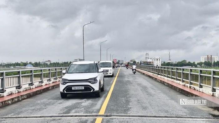 Cầu Trà Khúc 1 mới được xây dựng sẽ kết thúc sứ mệnh của cây cầu cũ, từng phục vụ người dân Quảng Ngãi hơn 60 năm.
