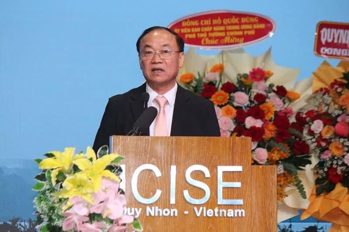 Bí thư Tỉnh ủy Gia Lai Thái Đại Ngọc phát biểu tại đối thoại.