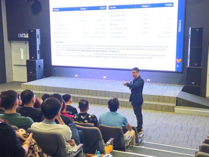 Ông Nguyễn Minh Hoàng, Giám đốc Phân tích CTCP Chứng khoán Nhất Việt