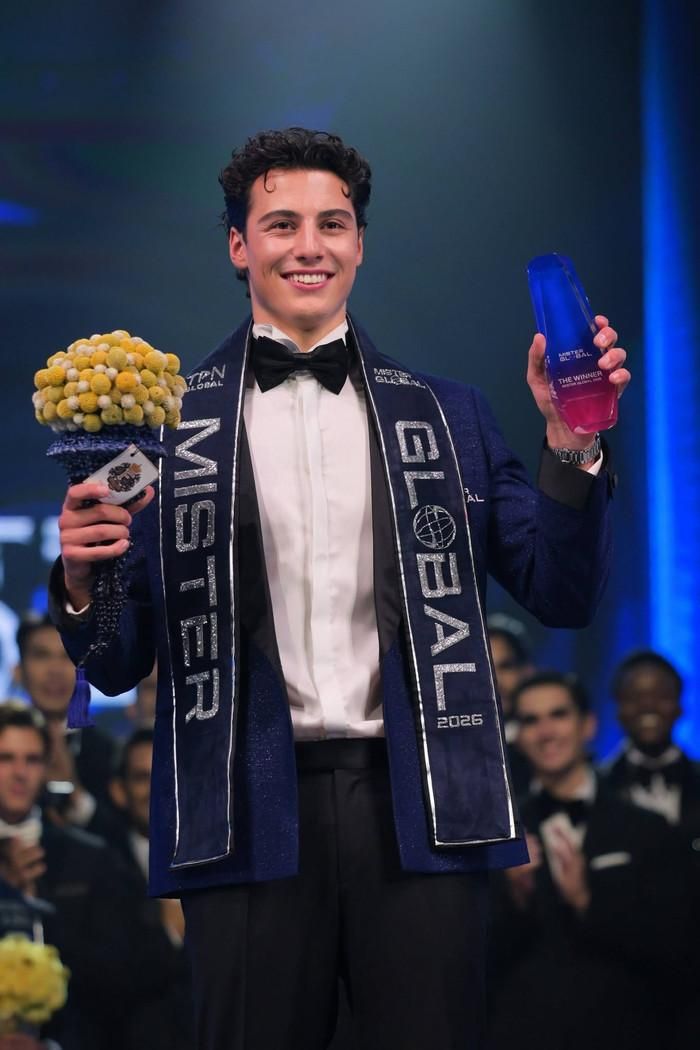 Chàng trai đến từ Thổ Nhĩ Kỳ được xướng tên trở thành Mister Global 2026.