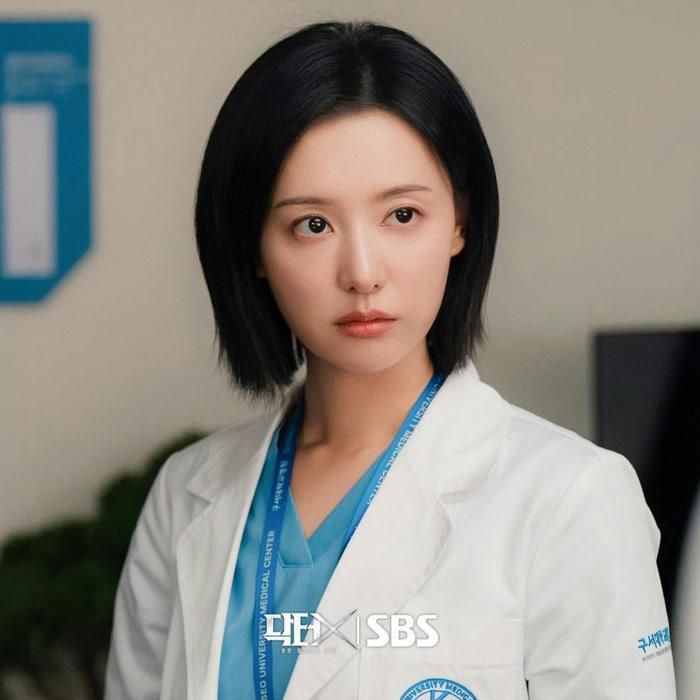 Với rating 14,9% sau hai tập, tác phẩm đang có khởi đầu thuận lợi trong cuộc cạnh tranh của phim truyền hình Hàn Quốc năm 2026. 