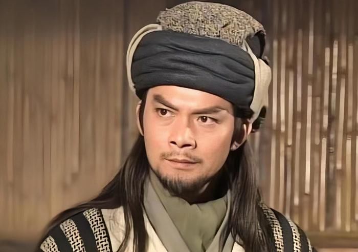 Huyền Khổ đại sư là cao thủ Thiếu Lâm sở hữu nội công thâm hậu, từng khiến Kiều Phong kinh ngạc trước thực lực của sư phụ.