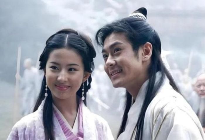 Lâm Chí Dĩnh và Lưu Diệc Phi tạo nên cặp Đoàn Dự và Vương Ngữ Yên nổi tiếng trên màn ảnh.