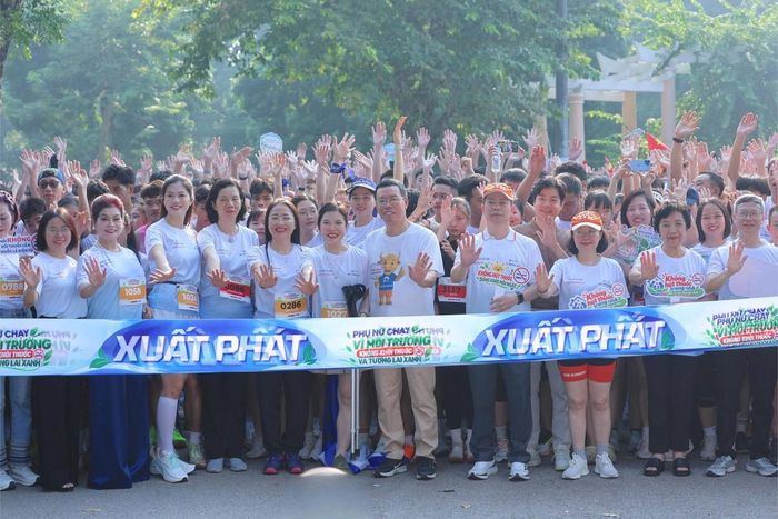 Các vận động viên tham gia giải chạy