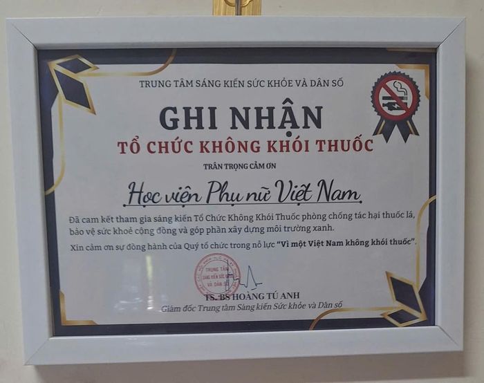 Học viện Phụ nữ Việệt Nam được ghi nhận là Tổ chức không khói thuốc
