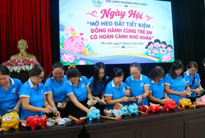 Tất cả số tiền tiết kiệm từ heo đất sẽ được giúp đỡ trẻ em mồ côi có hoàn cảnh đặc biệt khó khăn