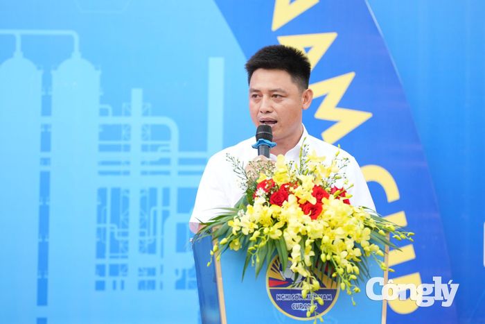 Trưởng ban tổ chức ông Phạm Văn Hải chia sẻ về giải đấu. Ảnh: Ngọc Chương.