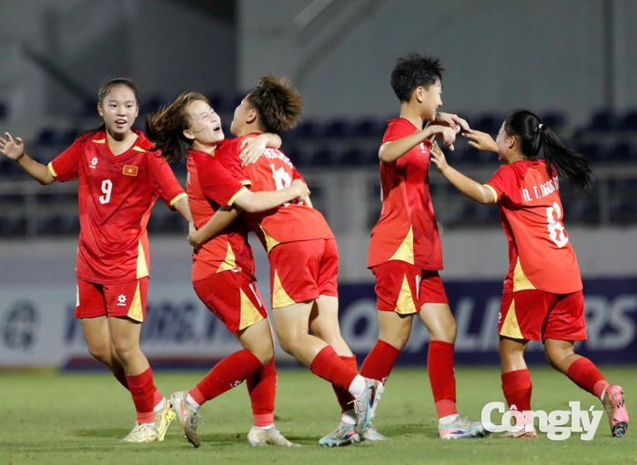 Sau 3 trận toàn thắng, U17 nữ Việt Nam giành vé dự VCK U17 nữ châu Á 2027. Ảnh: VFF.