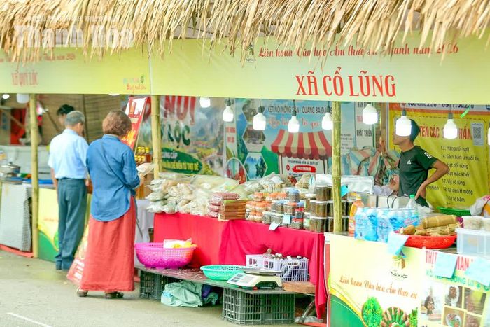 Từ những món ăn mang hương vị riêng của mỗi vùng đất đến các sản phẩm OCOP đặc trưng, sự kiện đang tạo thêm cơ hội để giá trị ẩm thực được lan tỏa, trở thành cầu nối giữa văn hóa, kinh doanh và du lịch, góp phần làm phong phú trải nghiệm của du khách khi đến với xứ Thanh.