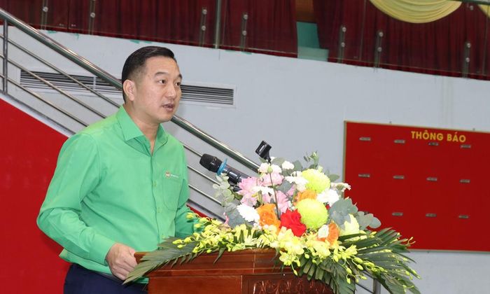  Đồng chí Nguyễn Hoàng Trung, Chủ tịch Hội Nông dân thành phố Bắc Ninh phát biểu khai mạc giải. 