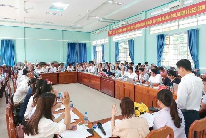Những buổi sinh hoạt chi bộ điểm mang lại hiệu ứng tích cực trong công tác xây dựng Đảng trên địa bàn xã Phong Hòa