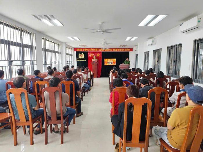 Công an Đặc khu Phú Quý tổ chức tuyên truyền quy định pháp luật về phòng, chống ma túy trong Nhân dân