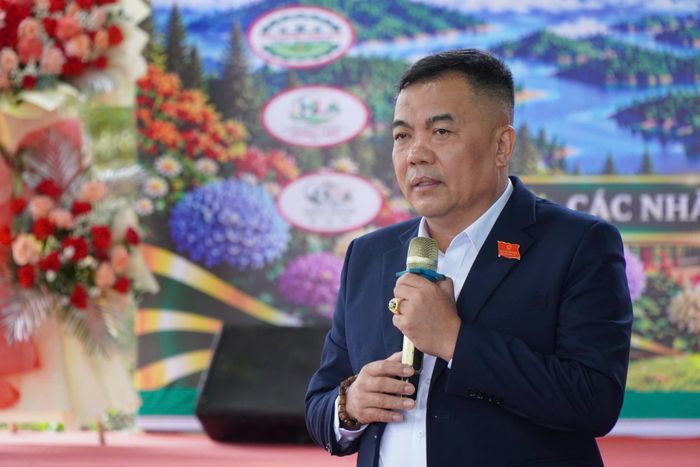 Ông Bùi Thịnh Vượng, Chủ tịch Hội Doanh nghiệp Đắk Nông, Phó Chủ tịch Hiệp hội Doanh nghiệp tỉnh Lâm Đồng phát biểu khai mạc