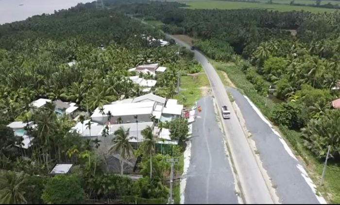 Dự án đoạn tuyến quốc lộ 60 nối với đường dẫn cầu Đại Ngãi kết nối khu công nghiệp của TP Cần Thơ.