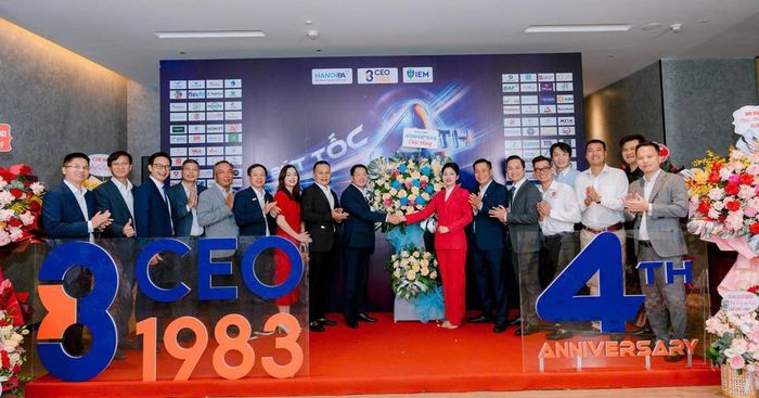 Lễ kỷ niệm 4 năm thành lập CLB CEO 1983 là dịp tăng cường giao lưu, kết nối và mở rộng cơ hội hợp tác giữa các doanh nghiệp thành viên. (Ảnh trong bài: CLB CEO 1983)