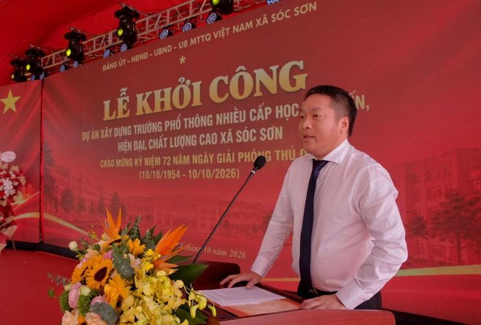 Bí thư Đảng ủy xã Sóc Sơn Bùi Bảo Tuấn phát biểu tại sự kiện. Ảnh: Tùng Nguyễn