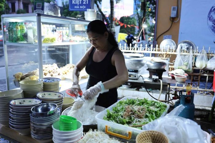 Không thể xem nhẹ vệ sinh trong chế biến thức ăn