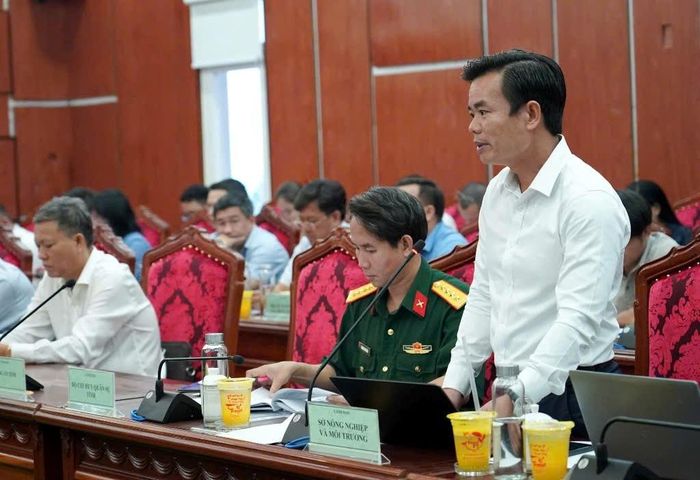 Lãnh đạo Sở Nông nghiệp và Môi trường phát biểu tại buổi làm việc. 