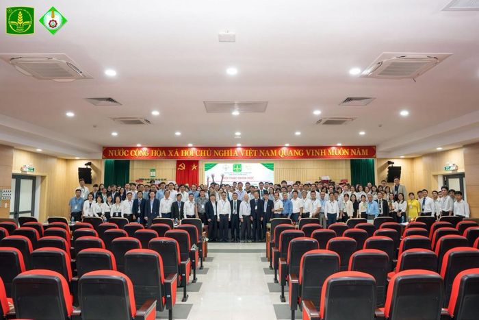 Hội thảo quy tụ nhiều nhà khoa học, chuyên gia, nhà quản lý và đại biểu của nhiều cơ sở đào tạo, nghiên cứu.