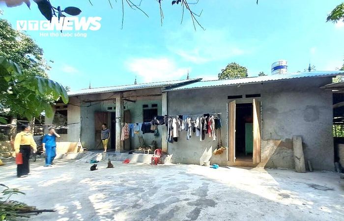 Ngôi nhà mới khang trang của gia đình anh Lý Văn Đông, xóm Đức Xuân.