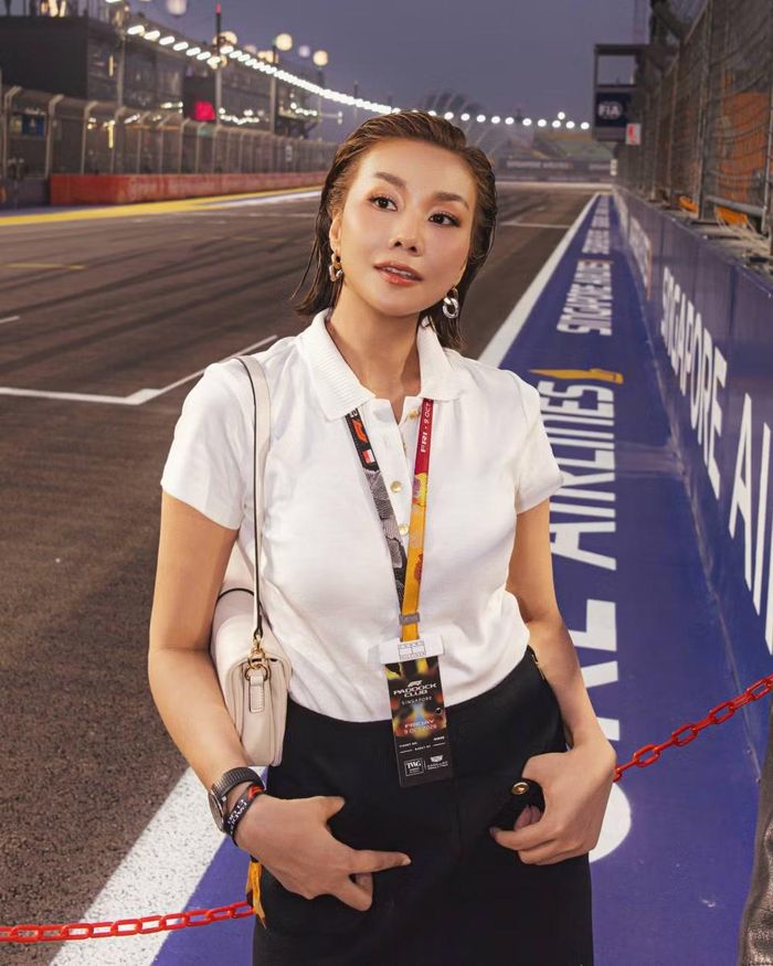Thanh Hằng cho biết: “Vài năm trước tôi từng đi xem F1 nhưng đây là lần đầu tiên được vào khu vực Paddock Club, với lời mời đặc biệt dành cho nghệ sĩ các nước”