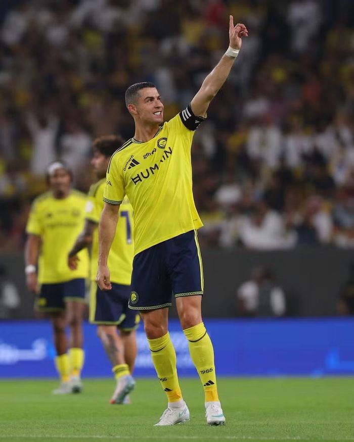 Ronaldo: Dù dừng ở 930 bàn, tôi vẫn là cầu thủ xuất sắc nhất lịch sử (Ảnh: Al Nassr)