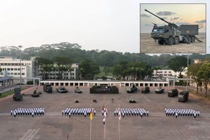 Với đặc điểm của loại vũ khí này và diện tích tương đối nhỏ của quốc gia Đông Nam Á này (746 km2), có thể giả định rằng Singapore đang chuẩn bị ngay cả cho kịch bản giả định về một cuộc đổ bộ đường biển, được tăng viện bằng xe tăng.