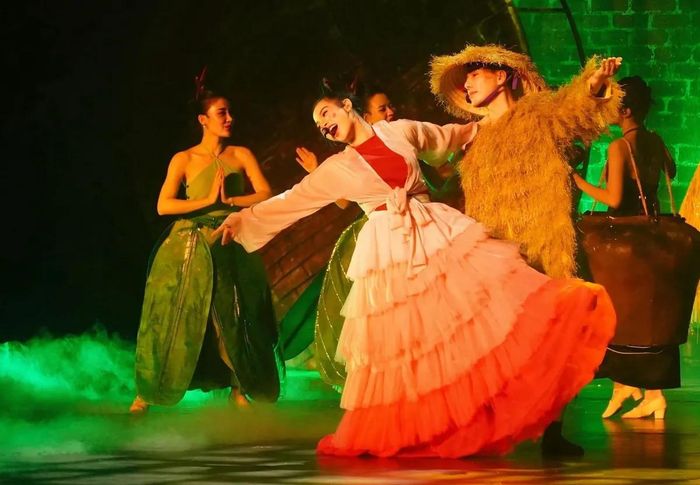 Cảnh trong nhạc kịch “Giấc mơ Chí Phèo”.