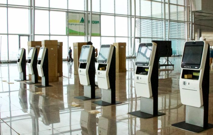  Đến cuối tháng 9, gói 5.10 đạt hơn 77% giá trị hợp đồng. Trong đó, phần xây dựng và hoàn thiện đạt khoảng 83%, hệ thống điện khoảng 94% và thiết bị nhà ga hơn 70%. 